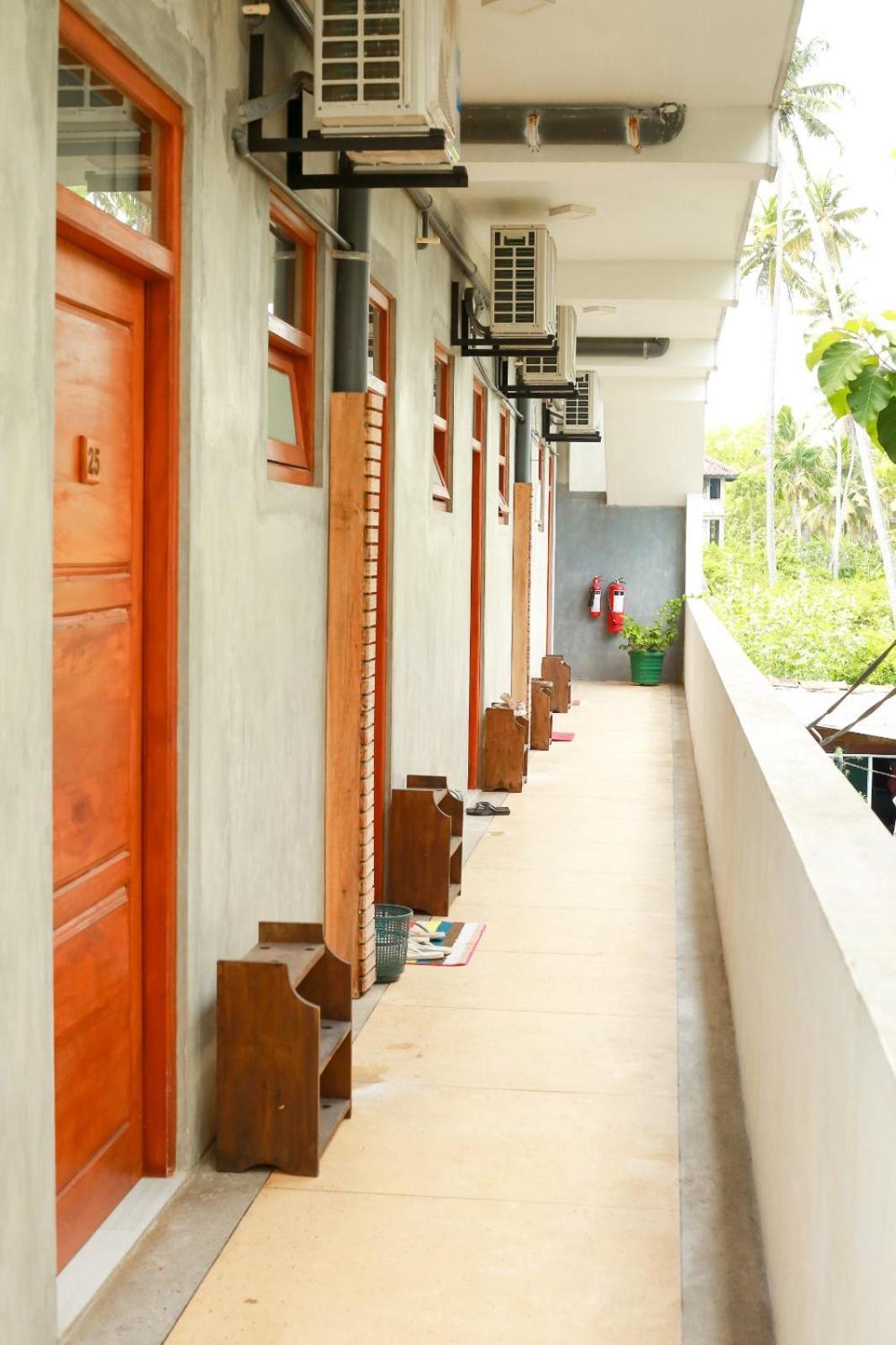 Relax Beach Resort Weligama Dış mekan fotoğraf